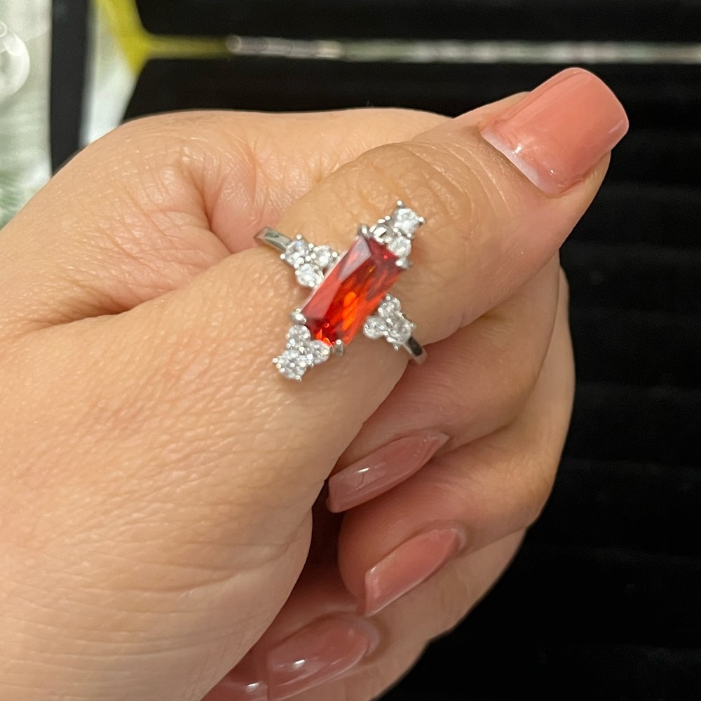 Tangerine Cubic Zirconia Ring .925 Sterling Silver Size 8 Bomb Party